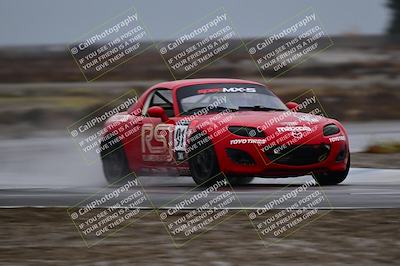media/Nov-15-2025-CalClub SCCA (Sat) [[7bfa5a7151]]/Race/Group 4/